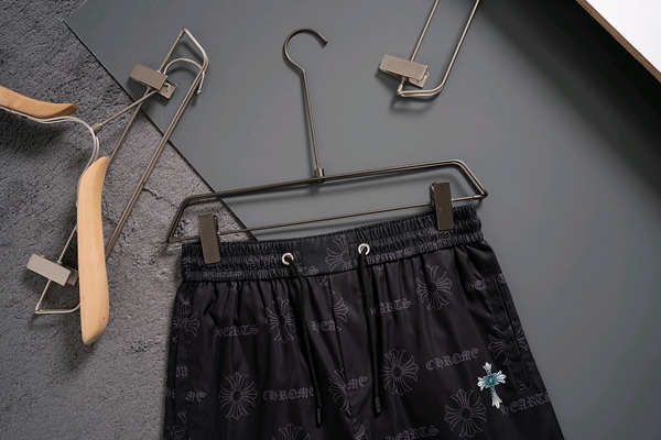 ブランドハーフパンツ側面デザイン